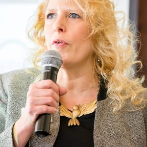 speaker-1596210_960_720